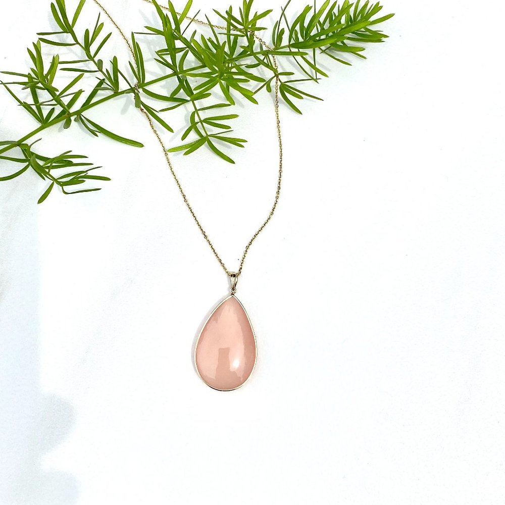 14K Yellow Gold Necklace w/Rose Quartz